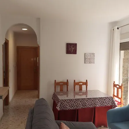 Apartamentos Pinos Genil Lägenhet *